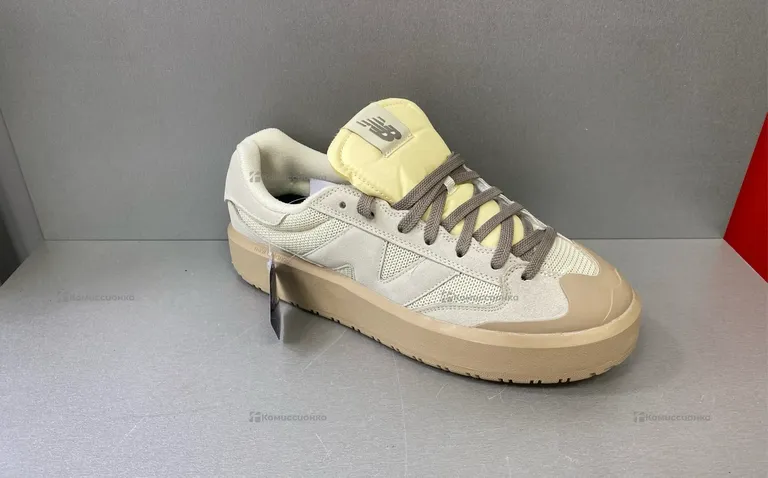 Кроссовки NewBalance 45р