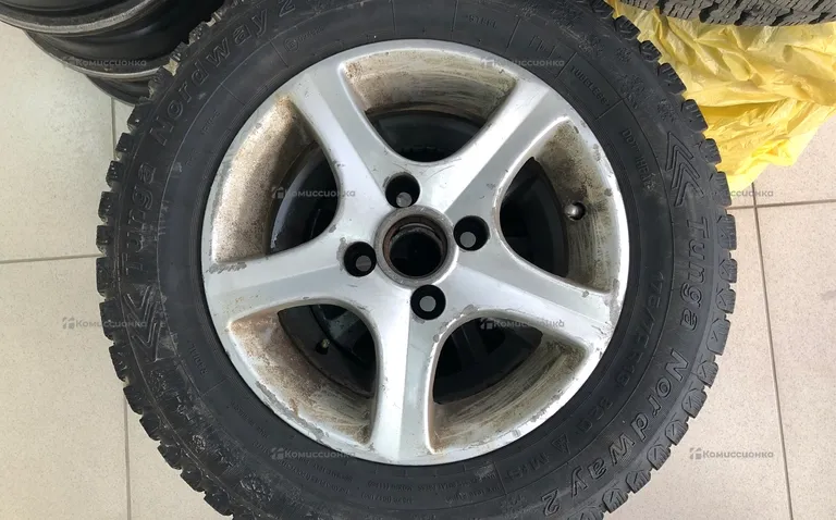 Резина Tunga Nordeay 175/70R13 зимняя на дисках