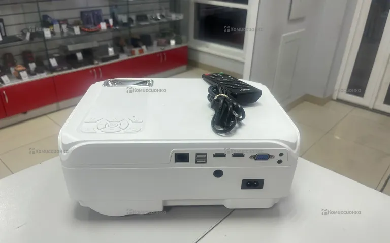 Проектор  hiper cinema c10