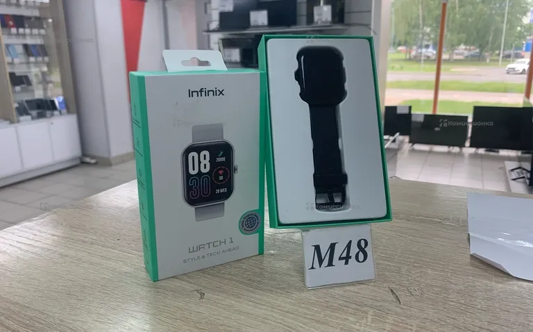Часы  Infinix Watch1