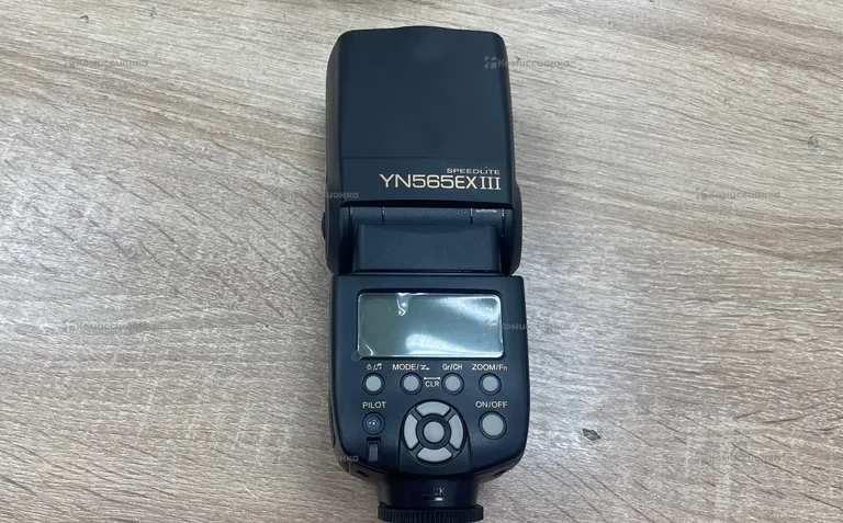 Вспышка YONGNUO YN565EXIII