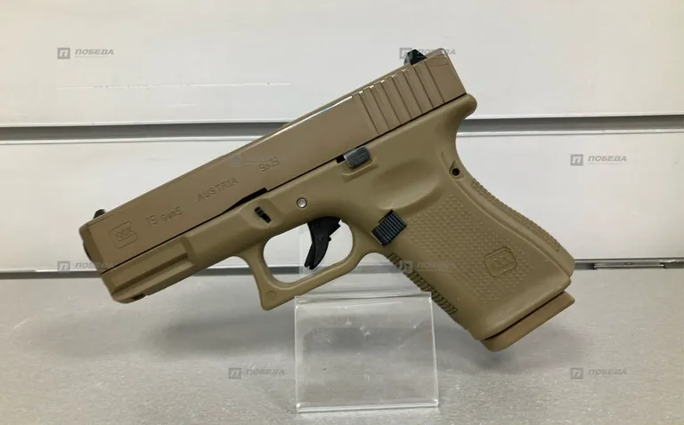 Пистолет Glock g17