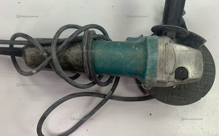 УШМ Makita 9558HNR