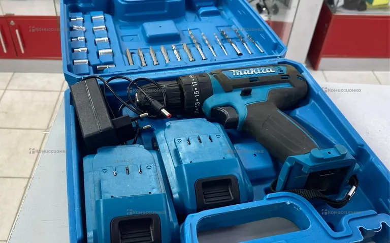 Шуруповерт Makita реплика