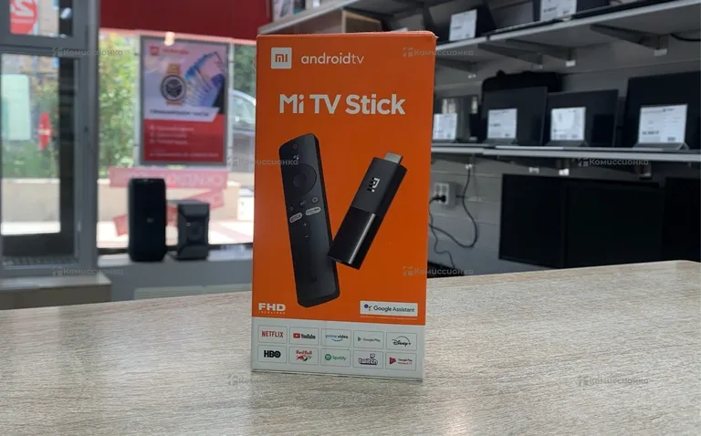 Приставка Xiaomi Mi TV stick