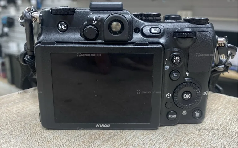 Фотоаппарат  Nikon P7100