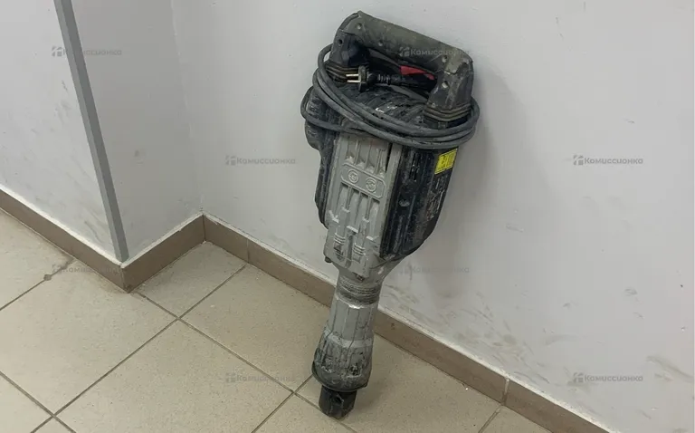 Молоток отбойный P.I.T. GSH65-C2
