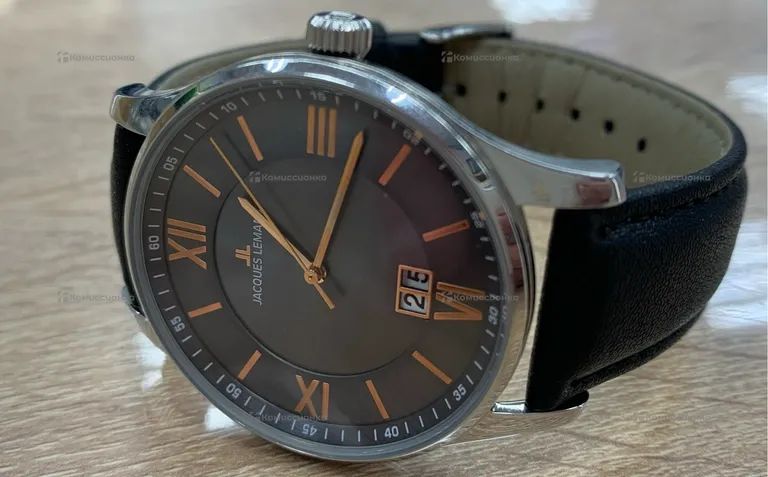 Часы  Jacques lemans