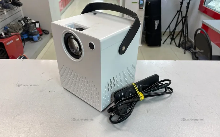 Проектор Smart HD Projector