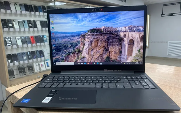 Ноутбук  Lenovo ideapad 3