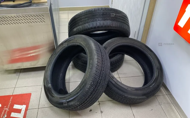 Автошины Dunlop 225/55 R19