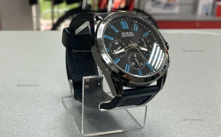 Часы  GUESS STEEL W1177G1