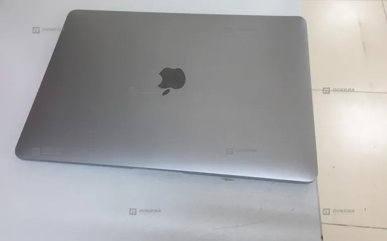 MacBook Air M1 2020