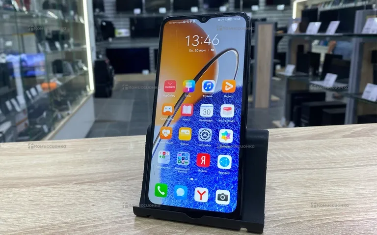 Huawei Nova Y61 4/128 ГБ