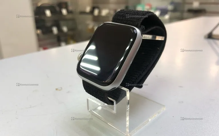 Часы  Apple Watch se 41mm