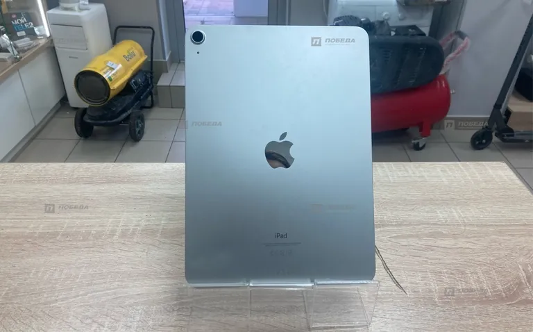 Apple IPad Air (4-го поколения) Wi-Fi 256GB