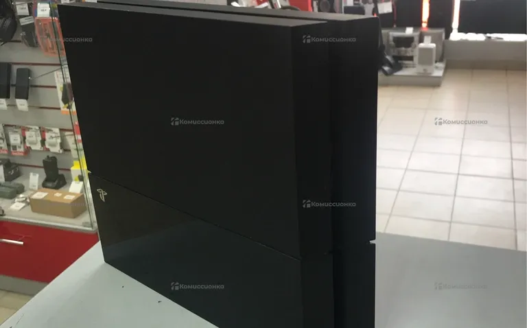 Приставка PS4. Fat 500g