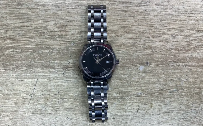 Часы Tissot T035210A