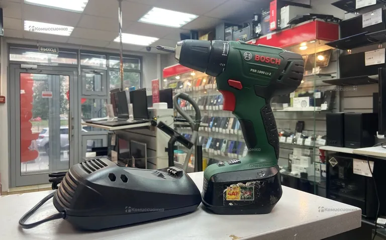 Дрель шуруповерт Bosch PSR 1800