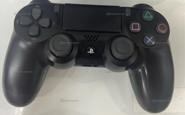 Геймпад PS4 DualShock 4