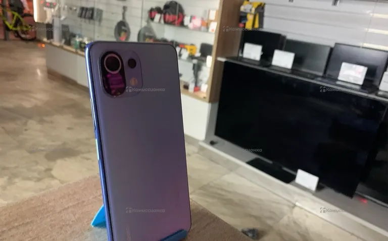 Xiaomi Mi 11 Lite 8/128 ГБ