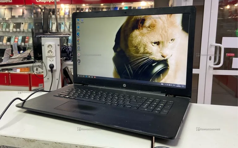Ноутбук  HP AMD A6-9220/ Radeon R4