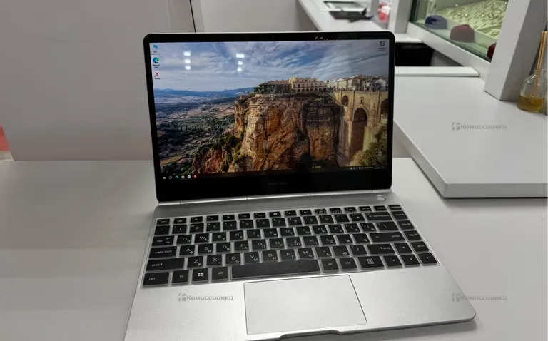 Ноутбук  meibenben jinmai 6 pro