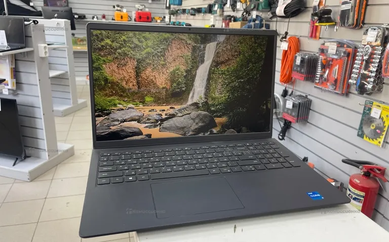 Ноутбук Dell Vostro 15 3510 i5-11