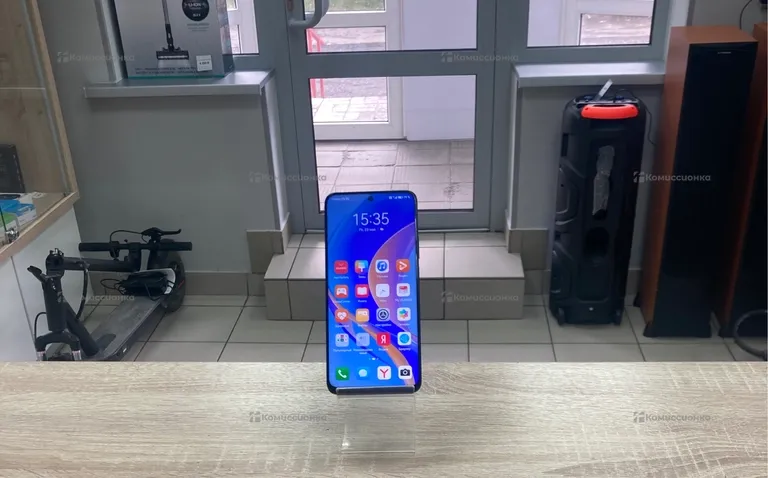 Huawei Nova 90Y 4/128