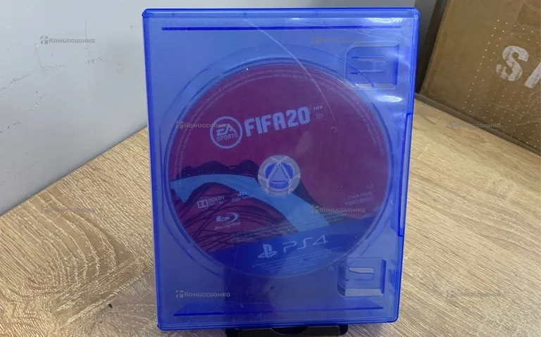 PS4. диск fifa 20