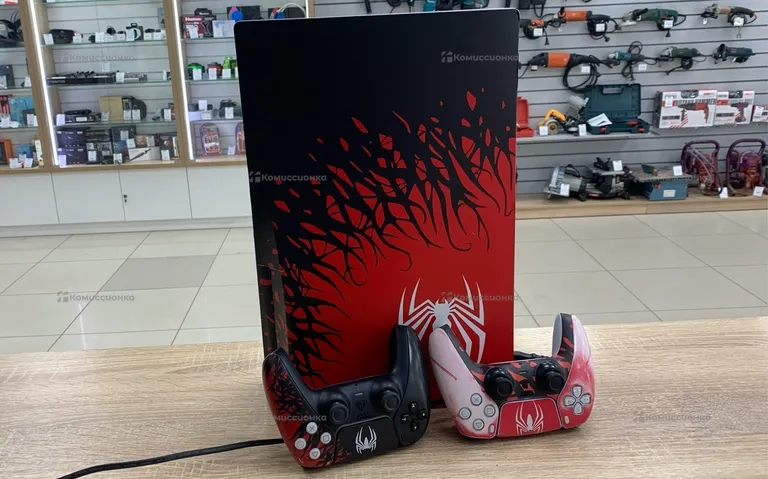 Приставка PS5 PS5 с дисководом.