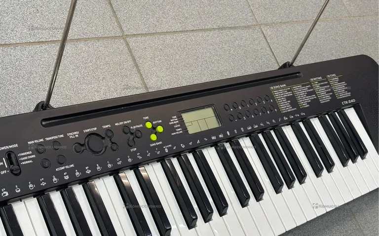 Синтезатор Casio CTK-240