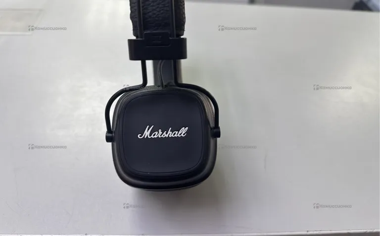 Наушники  Marshall