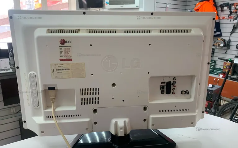 Телевизор LG Телевизор LG 32LN536U