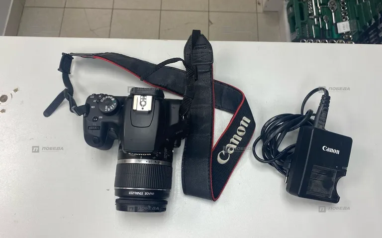 Canon EOS 1000D