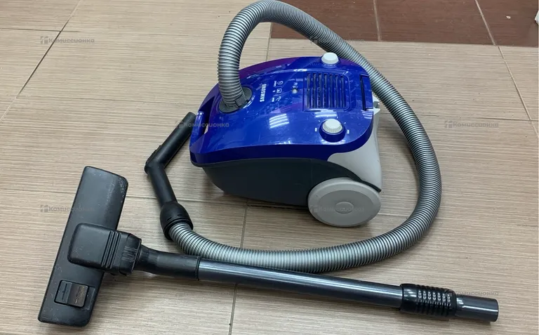 Пылесос Samsung SC4140