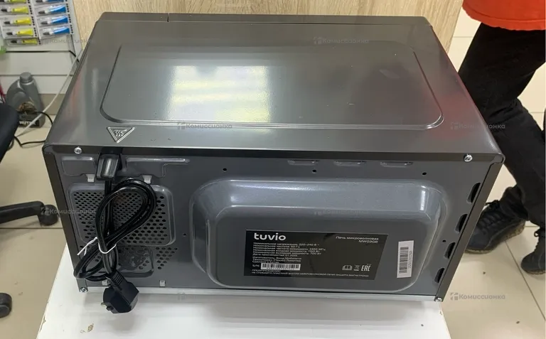 Микроволновая печь  Tuvio