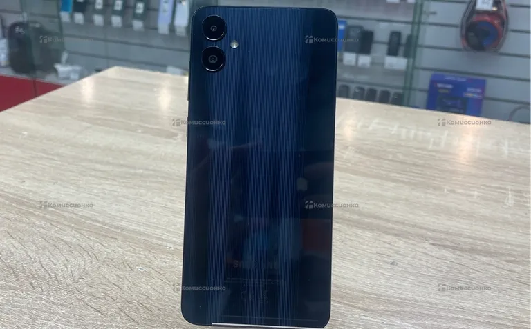 Samsung A05 4/64