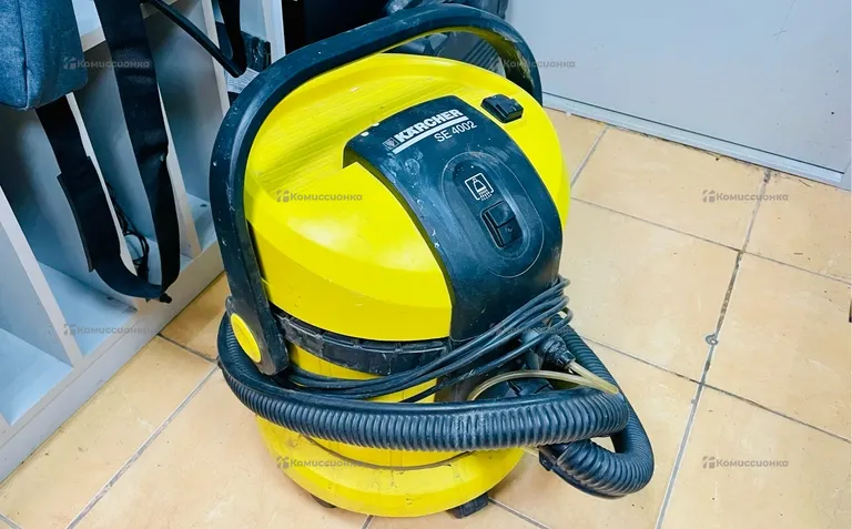 Пылесос моющий Karcher SE 4002