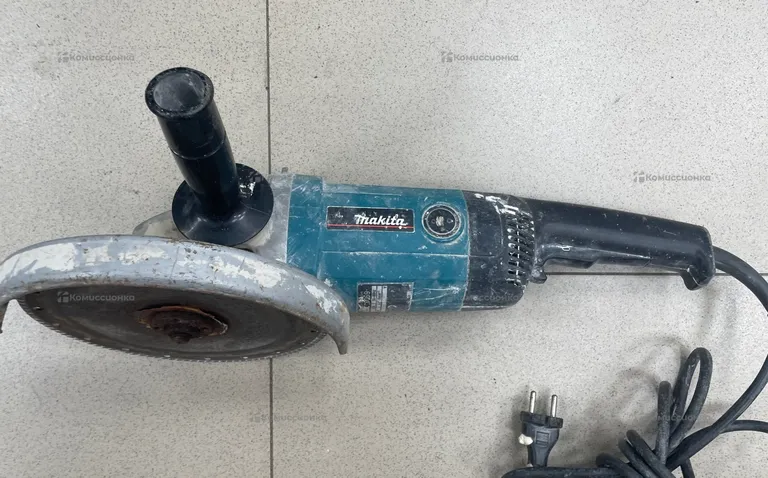 УШМ Makita 9069 230mm
