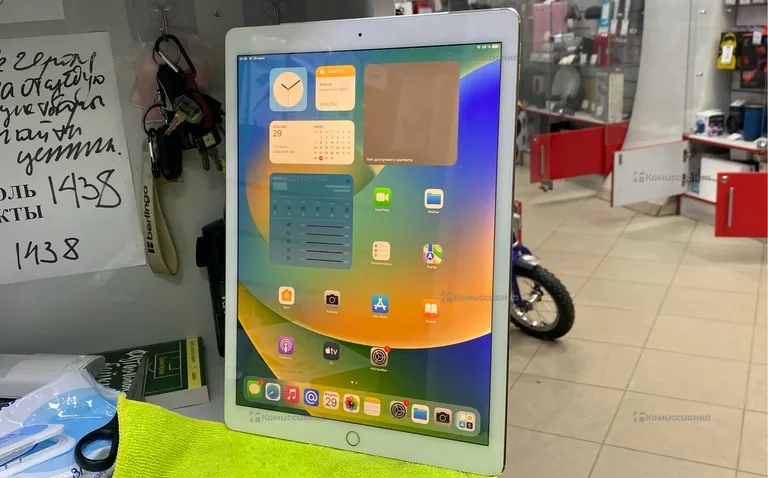 Планшет Apple Планшет Apple iPad Pro 12.9 128Gb