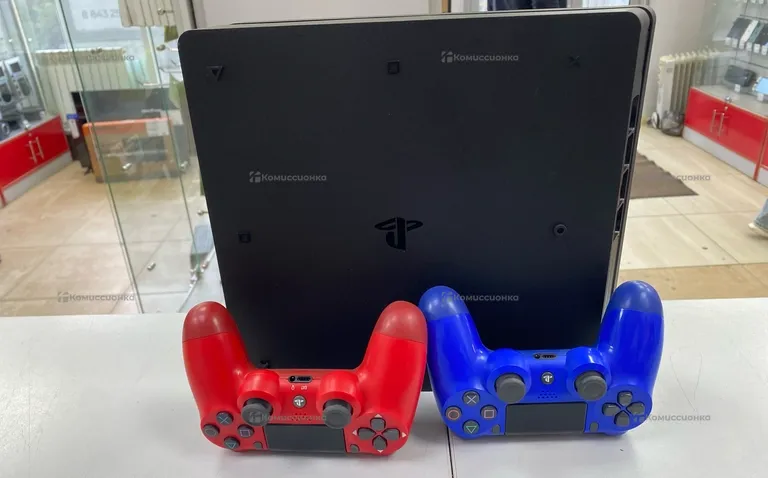 Приставка PS4. slim 500 Gb