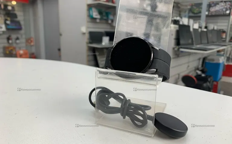 Часы  Samsung Galaxy Watch 4