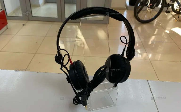 Sennheiser HD 25