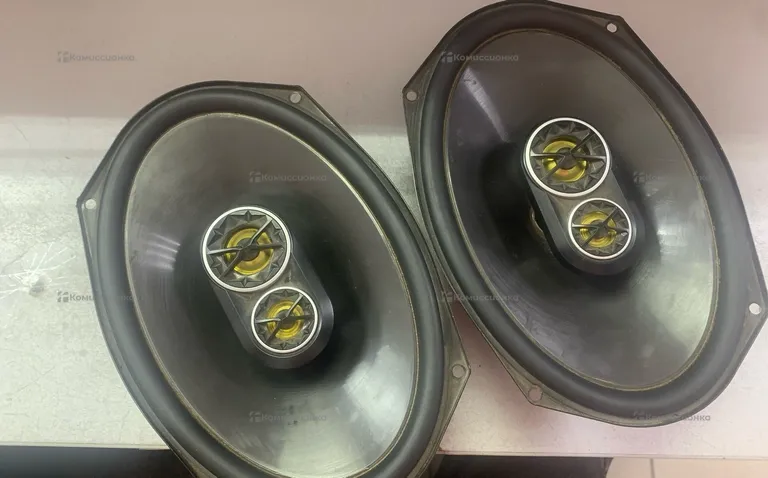 Колонки  JBL CLUB 9630