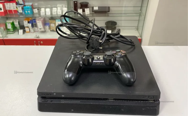 Приставка Sony PS4 slim 500gb