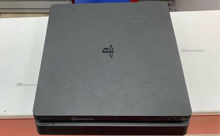 Приставка PS4. slim 1tb