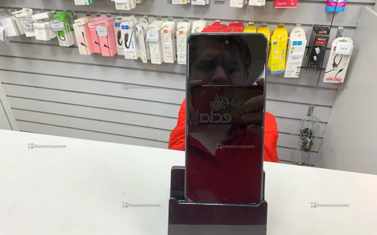 Tecno Camon 30