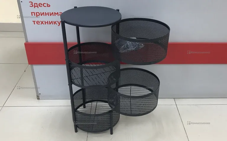Этажерка с корзинами