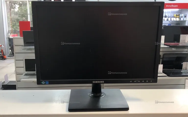 Монитор Samsung S19C200BW
